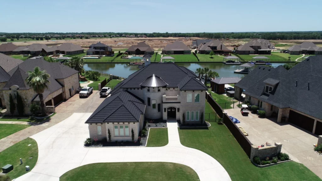 Everman Roofing Contractor | Ferris Roofing Company in Everman, TX